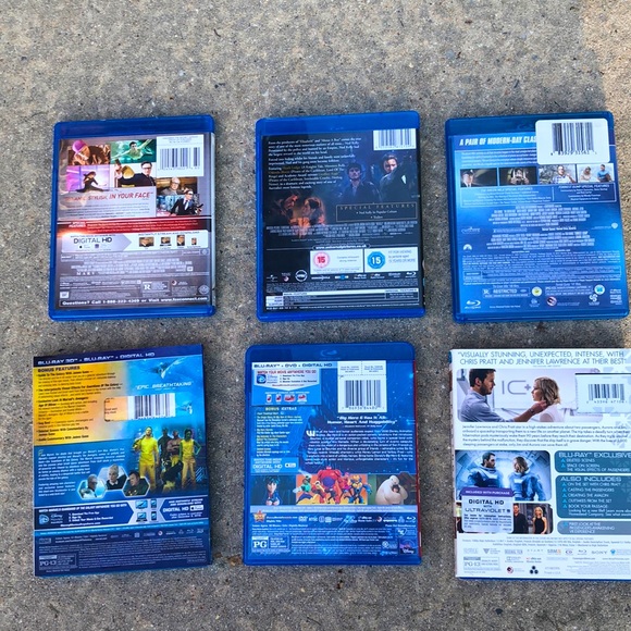 Blu-Ray Movie Assortment - Picture 2 of 4